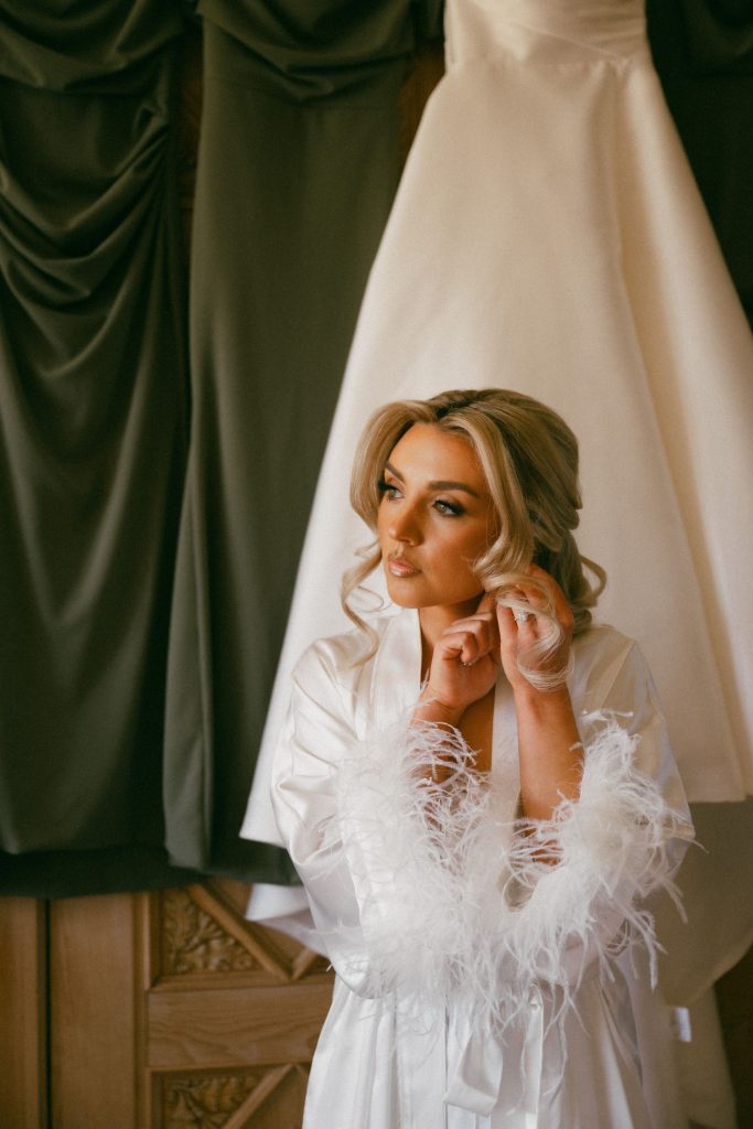 Julia Stronach makeup for Hannah